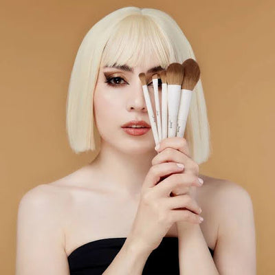 Enhance Your Beauty: Lellita's Makeup Brush Set