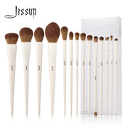 High-quality synthetic makeup brush set